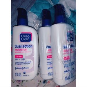 Clean and Clear moisturizer ✨🧴